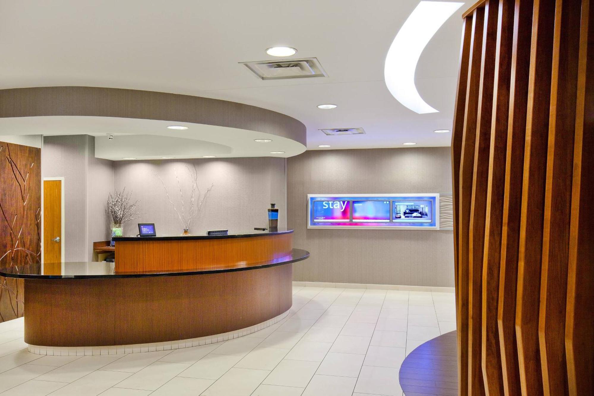 Springhill Suites Chesapeake Greenbrier Exteriör bild